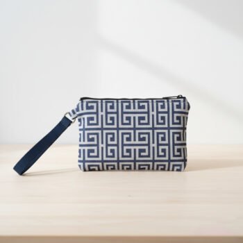 Wristlet woven meander blue